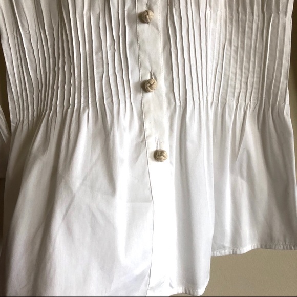 Evelyn White Pleated Bell Sleeve Button Down Shirt - Picture 5 of 8